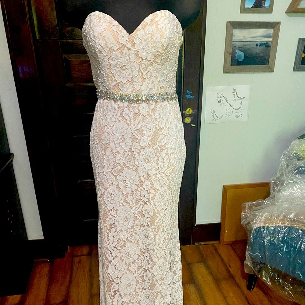 Alyce Prom/Formal Style 6377  Sz 6